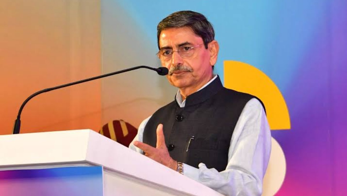 R N Ravi arriving in Kolkata as the new Governor of West Bengal